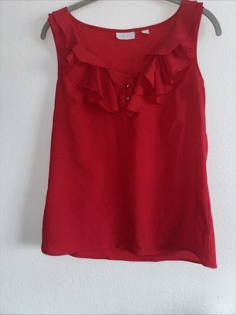 New York & Company Red Ruffled Sleeveless Blouse Shirt Size M